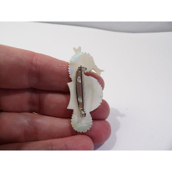 Vintage carved mother of pearl seahorse pin, white, 1.75" length - Picture 5 of 12